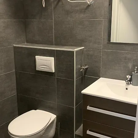 Rrr-room דירה ריין